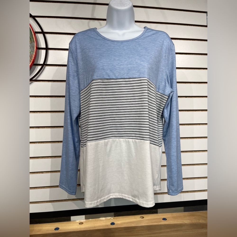 🔥Colorblock tee size large - Picture 2 of 7